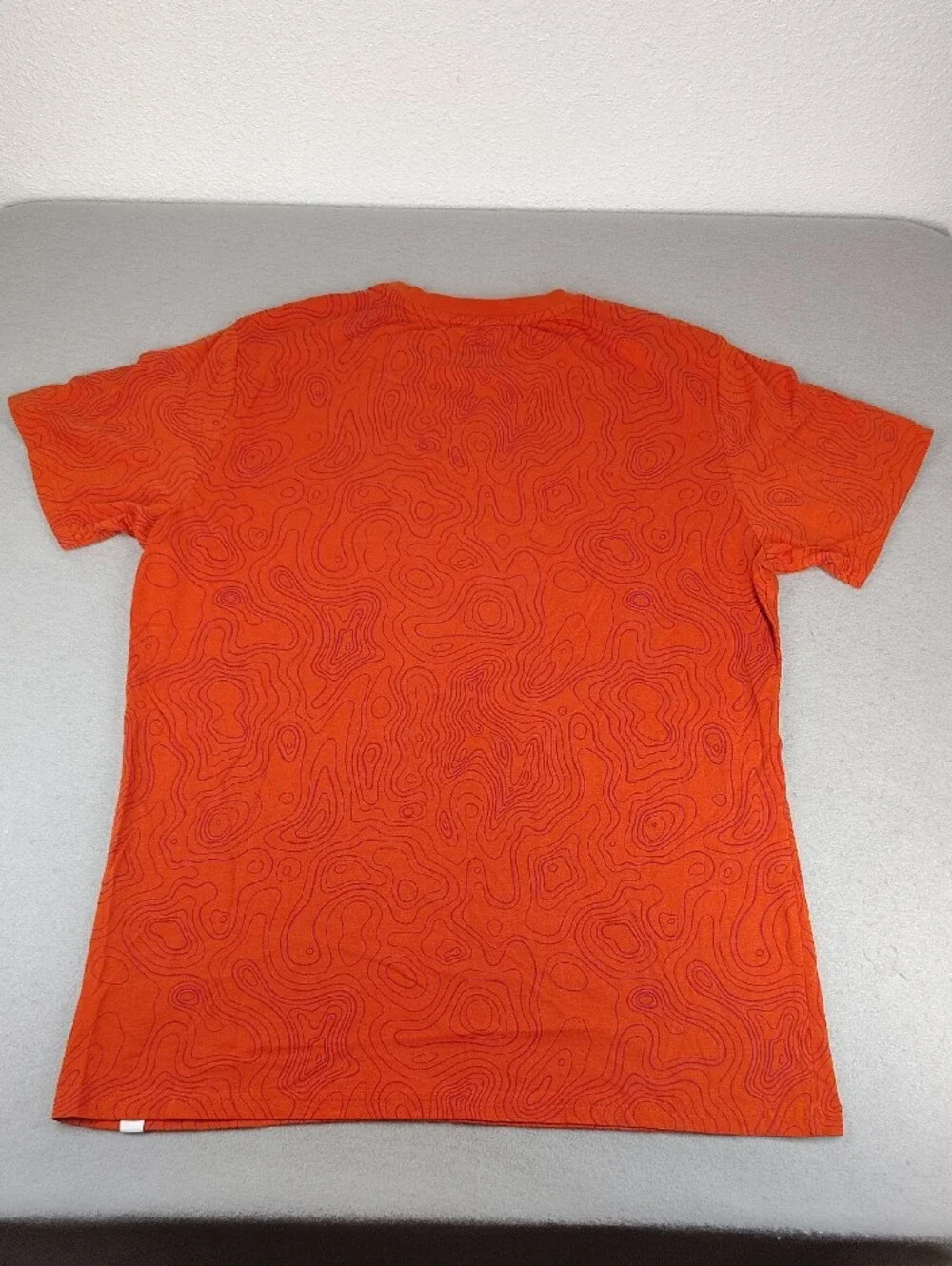 Caterpillar (CAT) Orange T-shirt With Topography - Mens Small